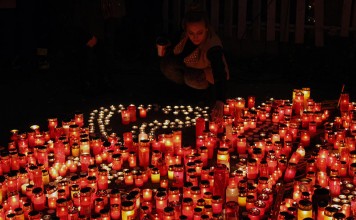 Conștiința noastră în fața iubirii sfâșiate de durere